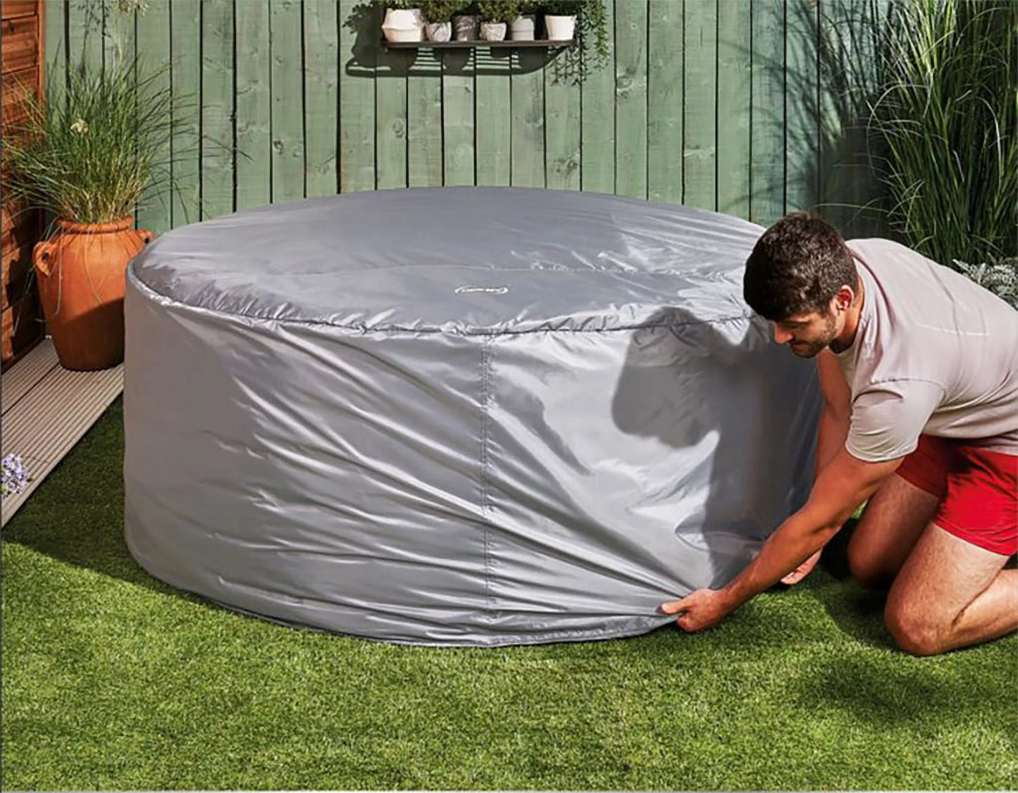 CleverSpa Universal Thermal Hot Tubs Cover &#8211; Fits All Medium Round &#038; Hexagonal up to 81 in CL8287