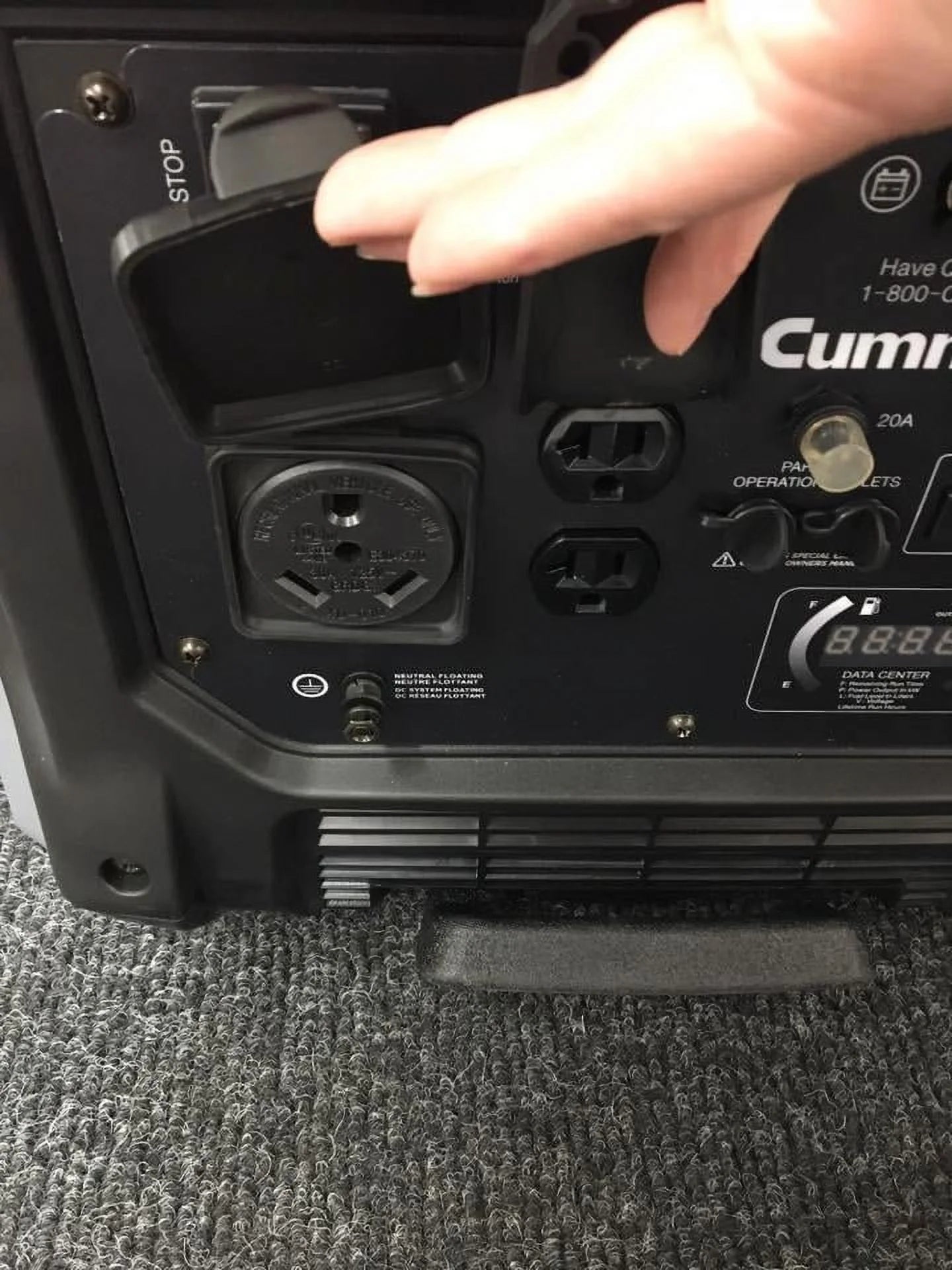 Cummins Northwest P4500I 4500W RV Inverter Portable Generator