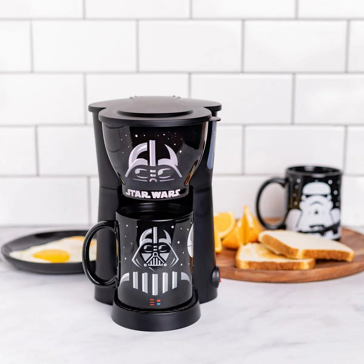 Uncanny Brands Star Wars Darth Vader &#038; Stormtrooper Coffee Maker Set